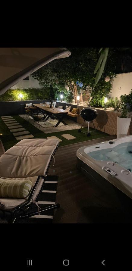 Apartments Villa 9 ポドストラナ エクステリア 写真