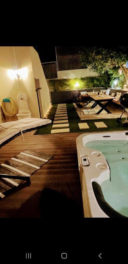 Apartments Villa 9 ポドストラナ エクステリア 写真
